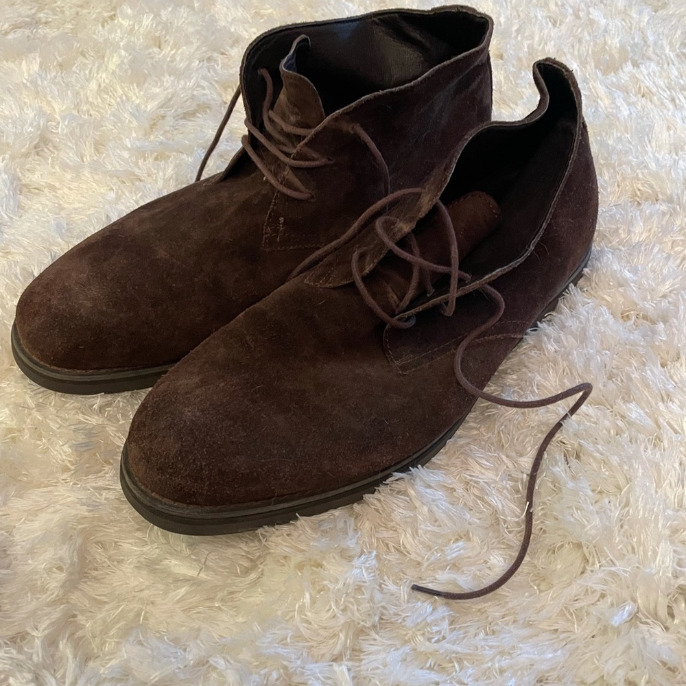 Men’s suede shoes